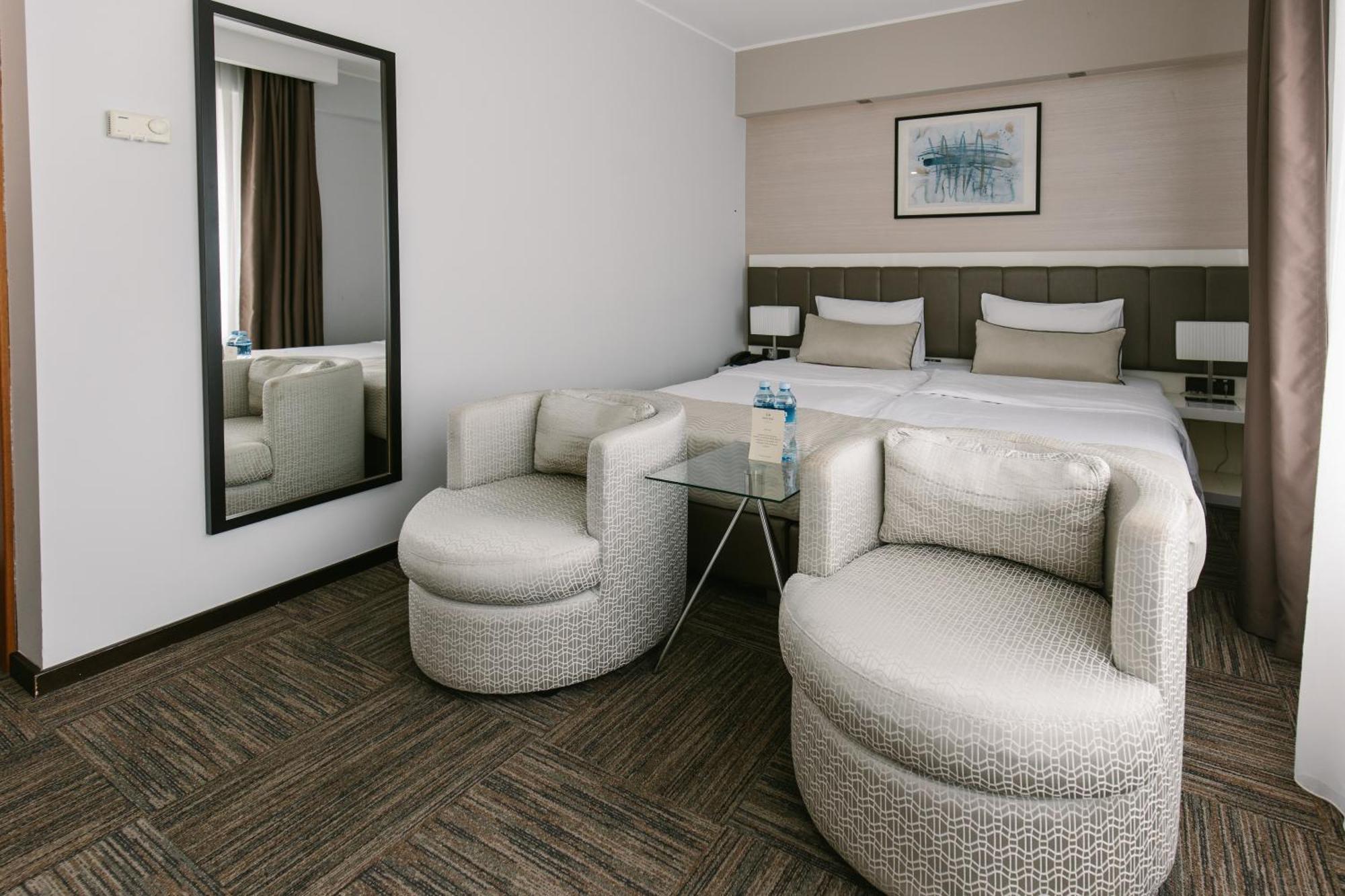 Hotel Heritage Beograd Bagian luar foto