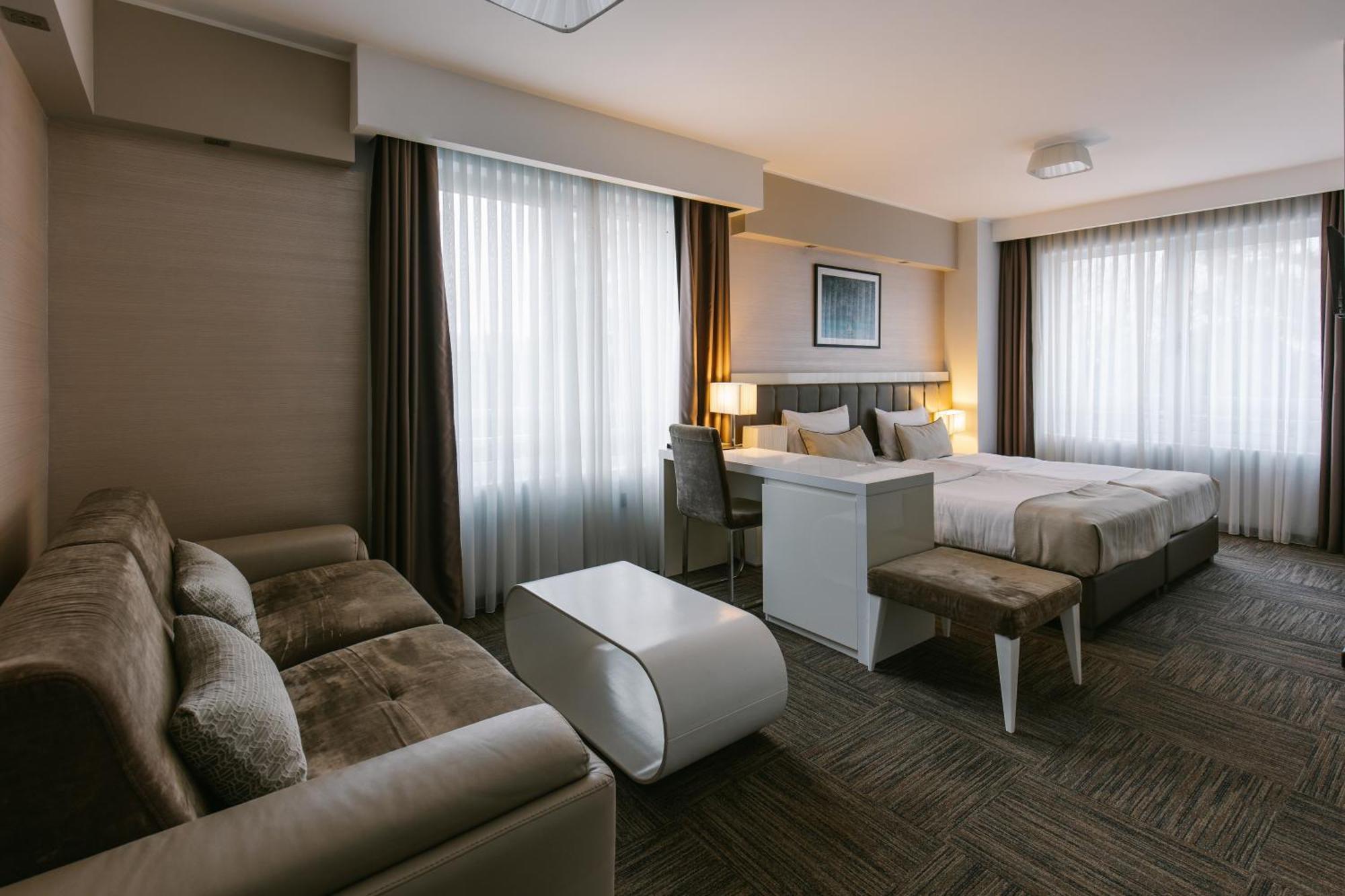 Hotel Heritage Beograd Bagian luar foto