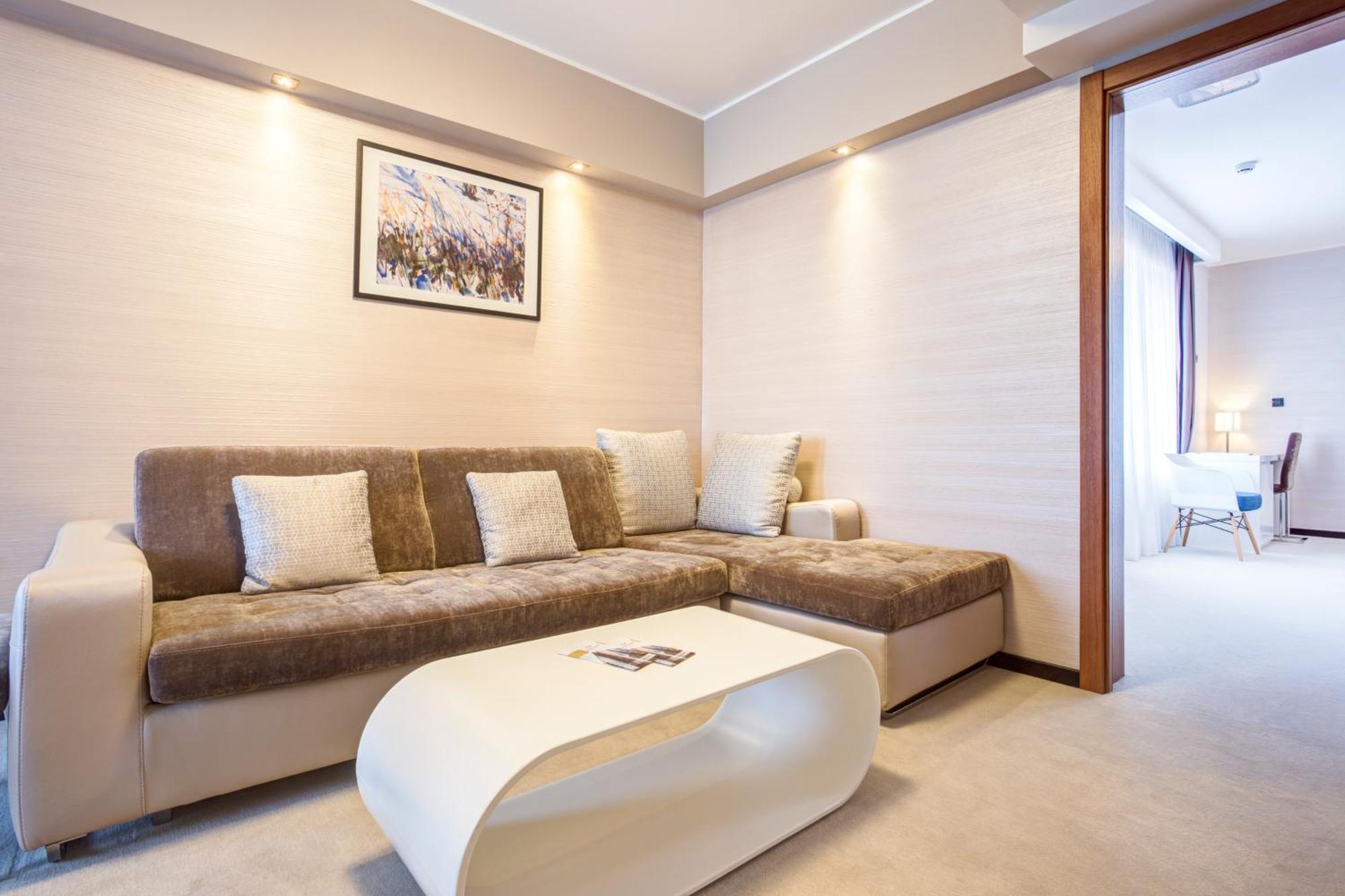 Hotel Heritage Beograd Bagian luar foto